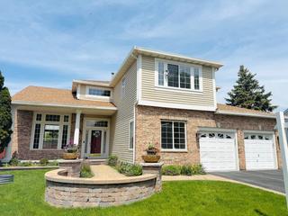 122 Periwinkle Ln., Bolingbrook, IL 60490