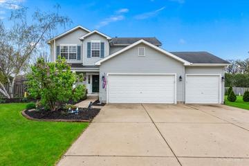 3112 Almond Ln., Mchenry, IL 60050