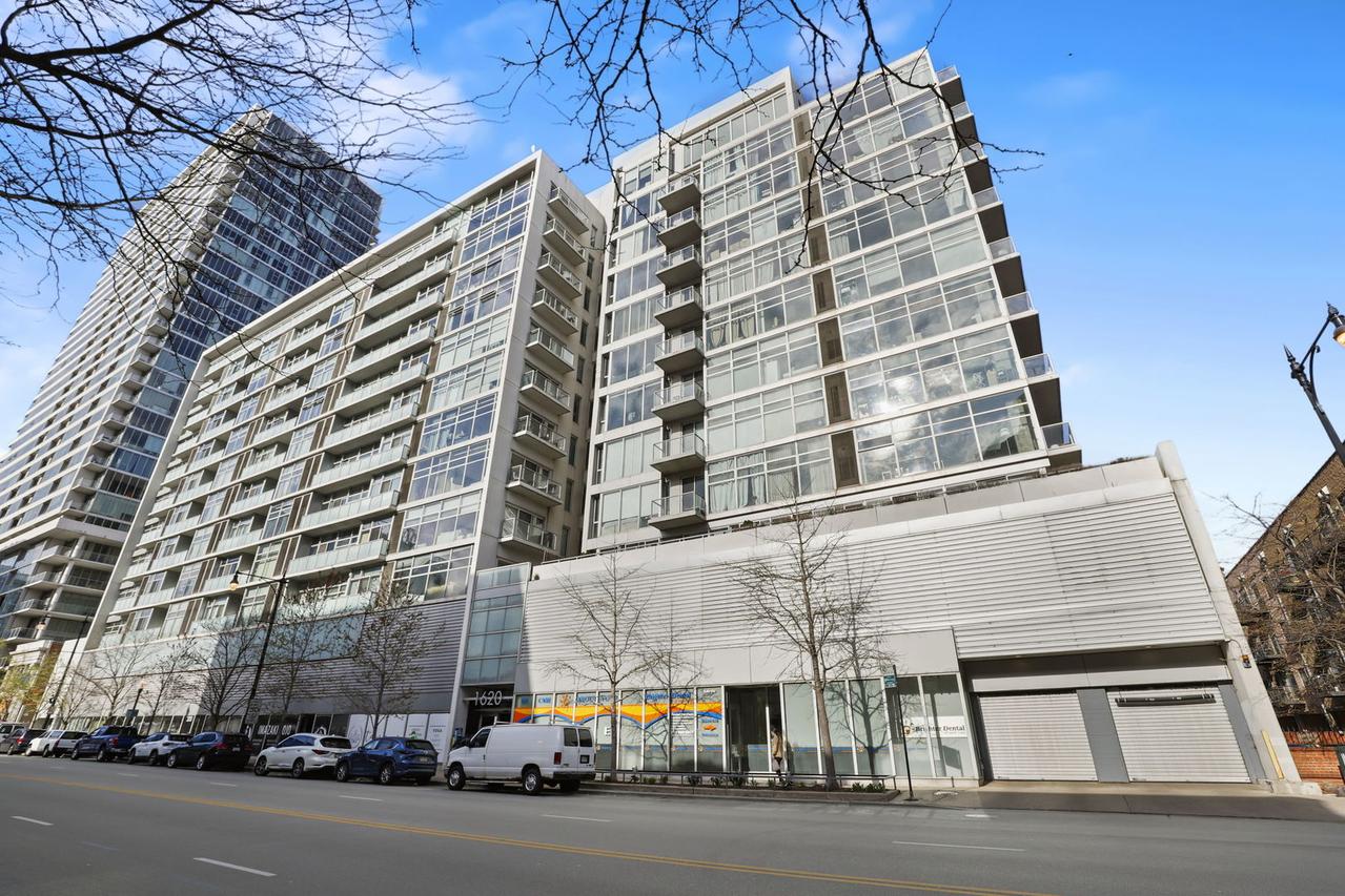 1620 S Michigan Ave. #907, Chicago, IL 60616