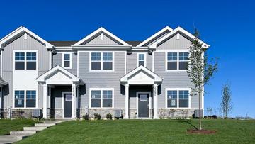 2241 Riesling Rd., Oswego, IL 60543