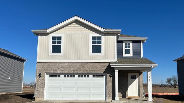 112 Fieldcrest Ave., Hampshire, IL 60140