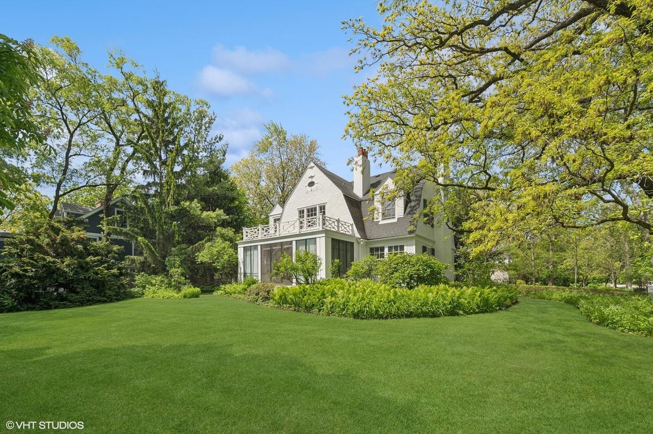 550 Oak St., Winnetka, IL 60093