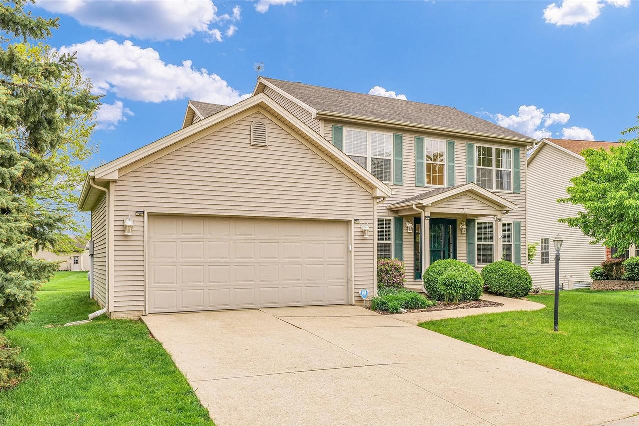 4603 Stonebridge Dr., Champaign, IL 61822