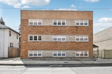 5927 W Addison St. #2B, Chicago, IL 60634