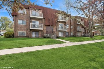 603 W Central Rd. #C5, Mount Prospect, IL 60056
