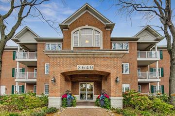 2640 Summit Dr. #110, Glenview, IL 60025