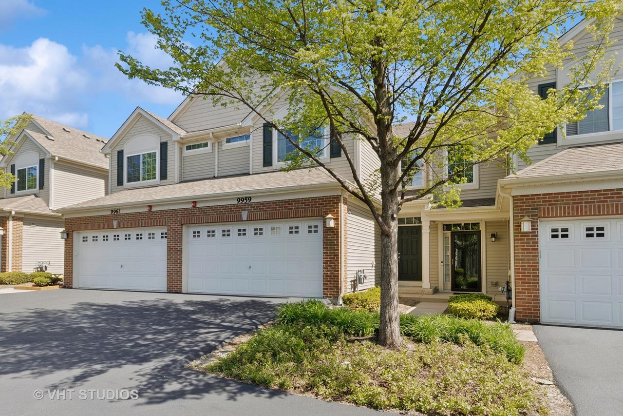 9959 Williams Dr., Huntley, IL 60142
