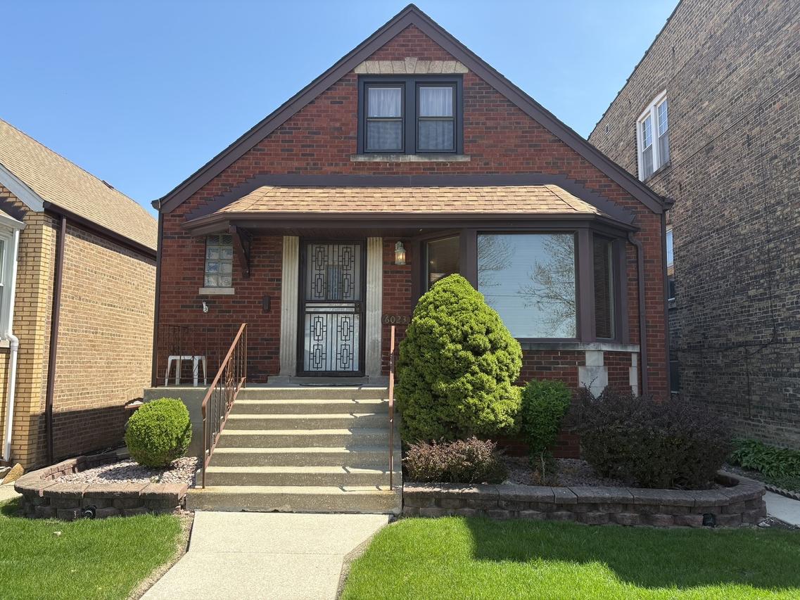 6023 S Karlov Ave., Chicago, IL 60629