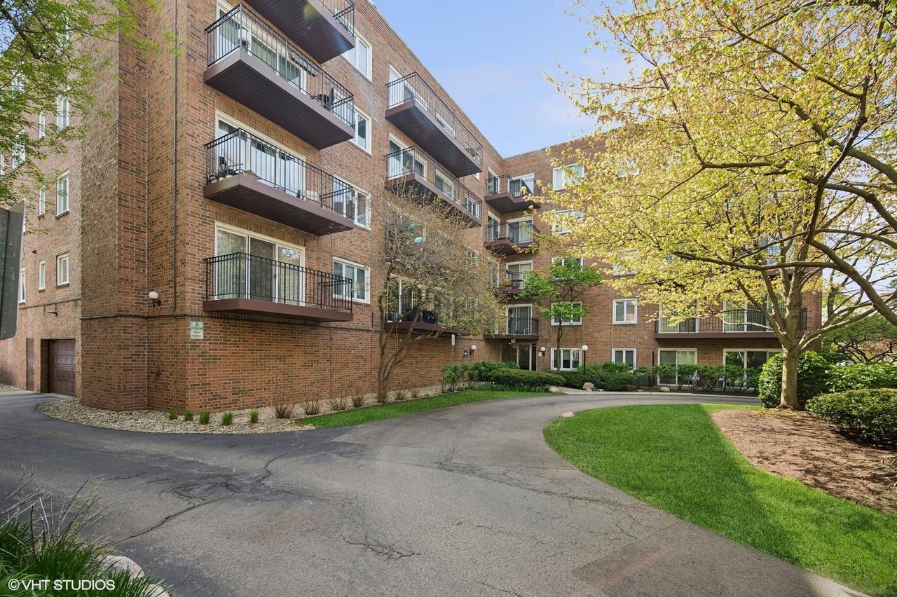 901 Hinman Ave. #3G, Evanston, IL 60202