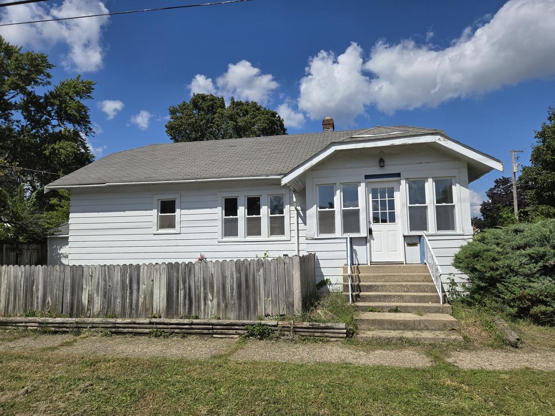 1602 Price St., Rockford, IL 61103