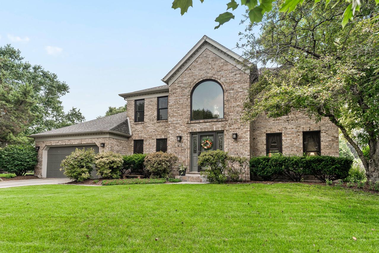 484 Blodgett Ct., Naperville, IL 60565