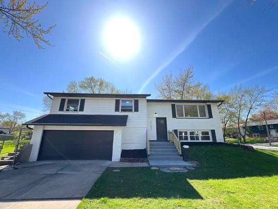 21601 Charlotte Ct., Sauk Village, IL 60411