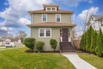 218 S 7th Ave., Maywood, IL 60153