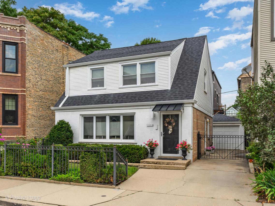 1222 W Lill Ave., Chicago, IL 60614