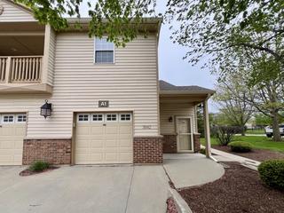 3842 Thornhill Dr., Champaign, IL 61822