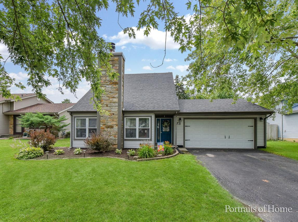 73 Rockledge Dr., Romeoville, IL 60446