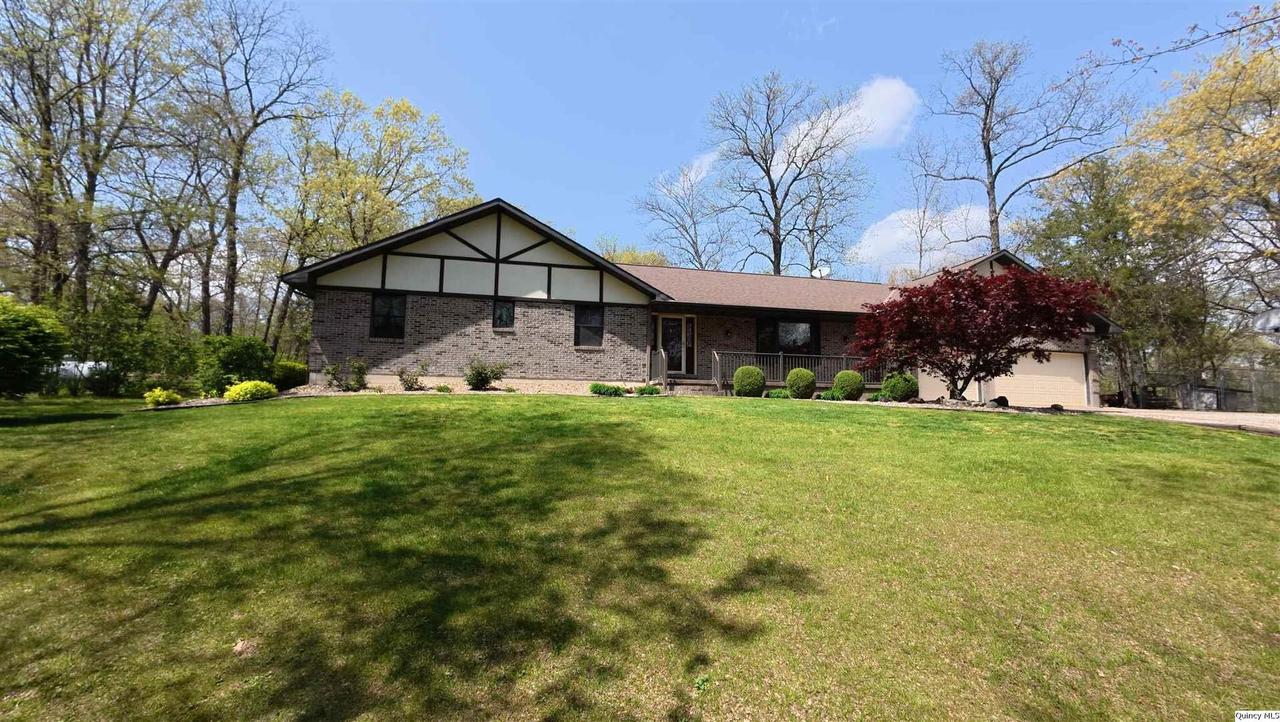 1029 E 2250th St., Liberty, IL 62347