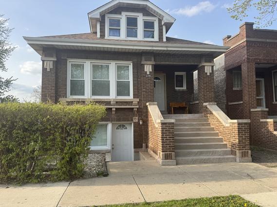 5748 W 24th St., Cicero, IL 60804