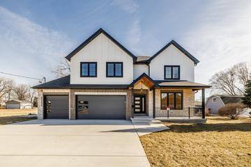 9645 S 78th Ct., Hickory Hills, IL 60457