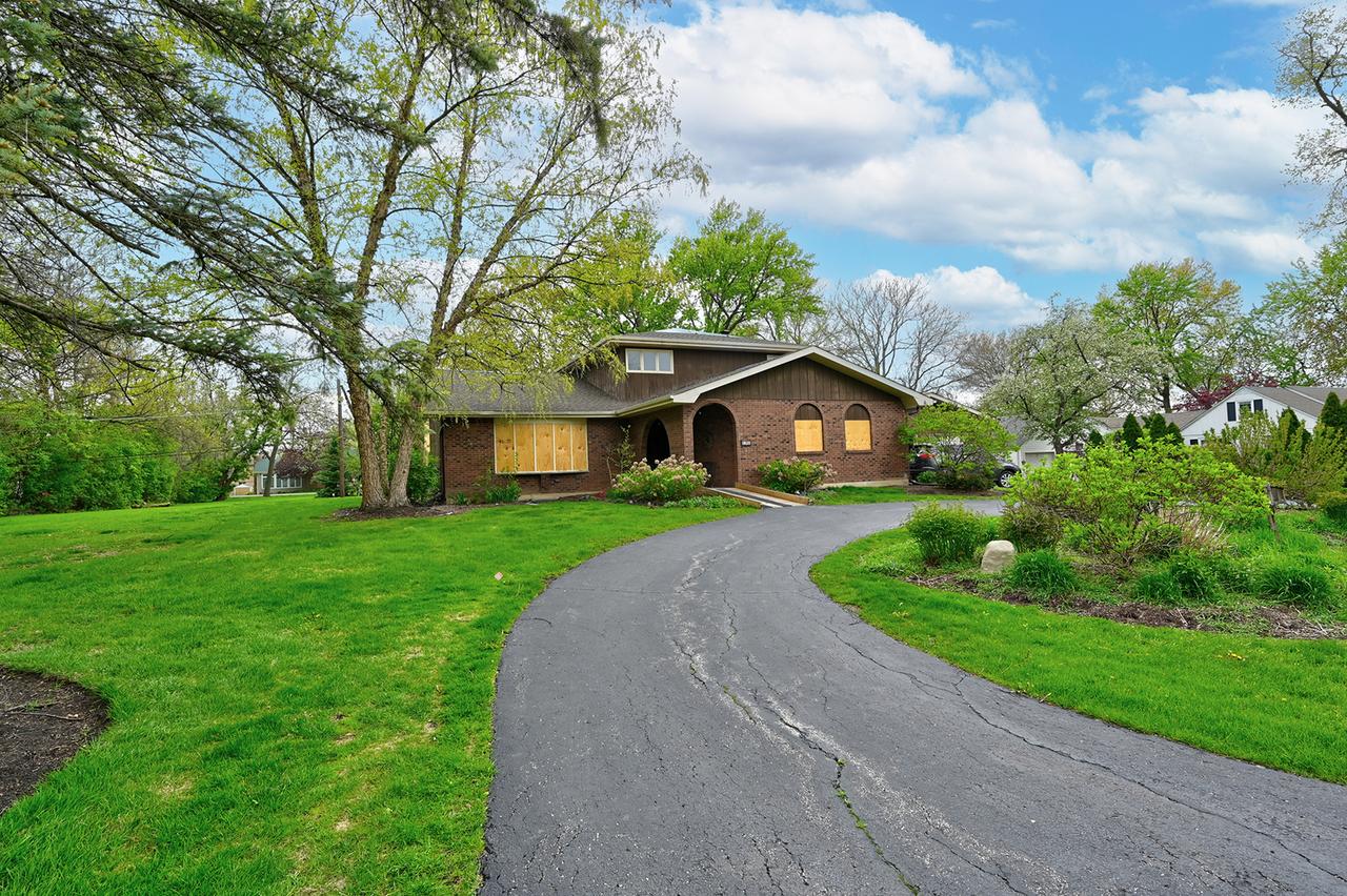 1308 S 3rd St., Lombard, IL 60148