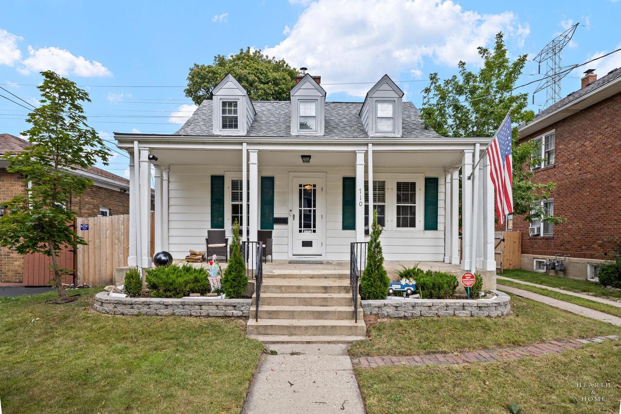 710 W Keith Ave., Waukegan, IL 60085