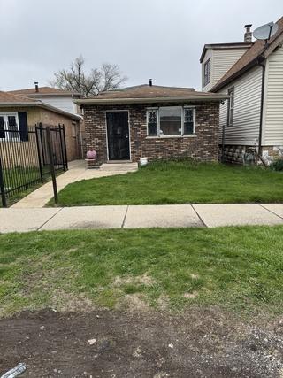 350 W 107th St., Chicago, IL 60628
