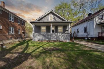 2228 8th St., Rockford, IL 61104