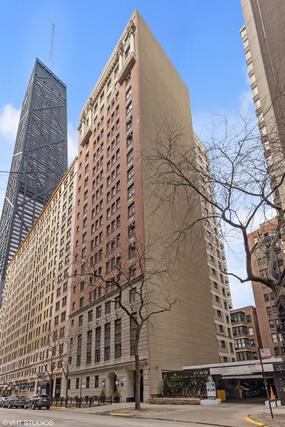 222 E Chestnut St. #7B, Chicago, IL 60611