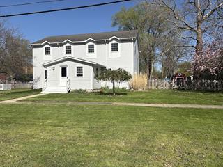 300 N May St., Hinckley, IL 60520