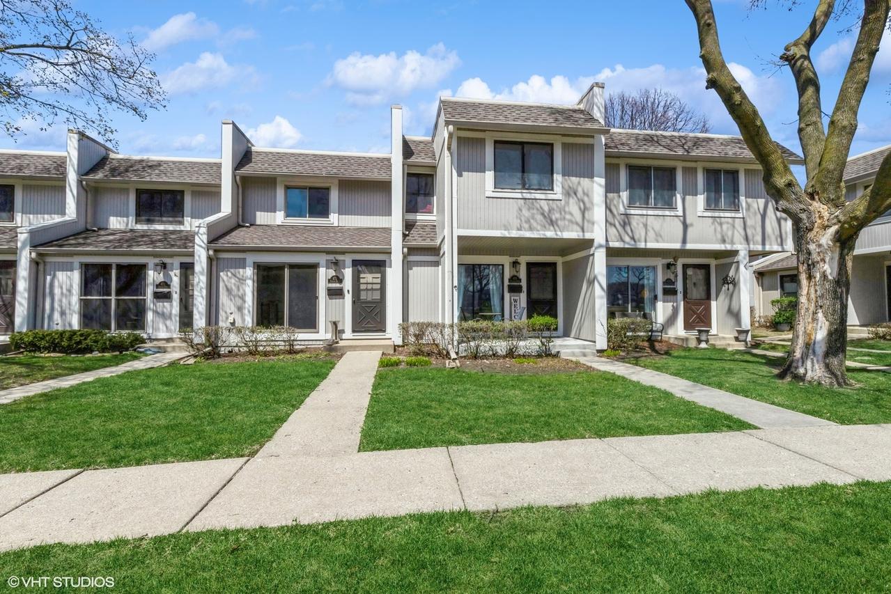 472 Ziegler Dr., Grayslake, IL 60030