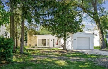 1578 Mccraren Rd., Highland Park, IL 60035