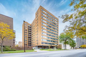 6118 N Sheridan Rd. #304, Chicago, IL 60660