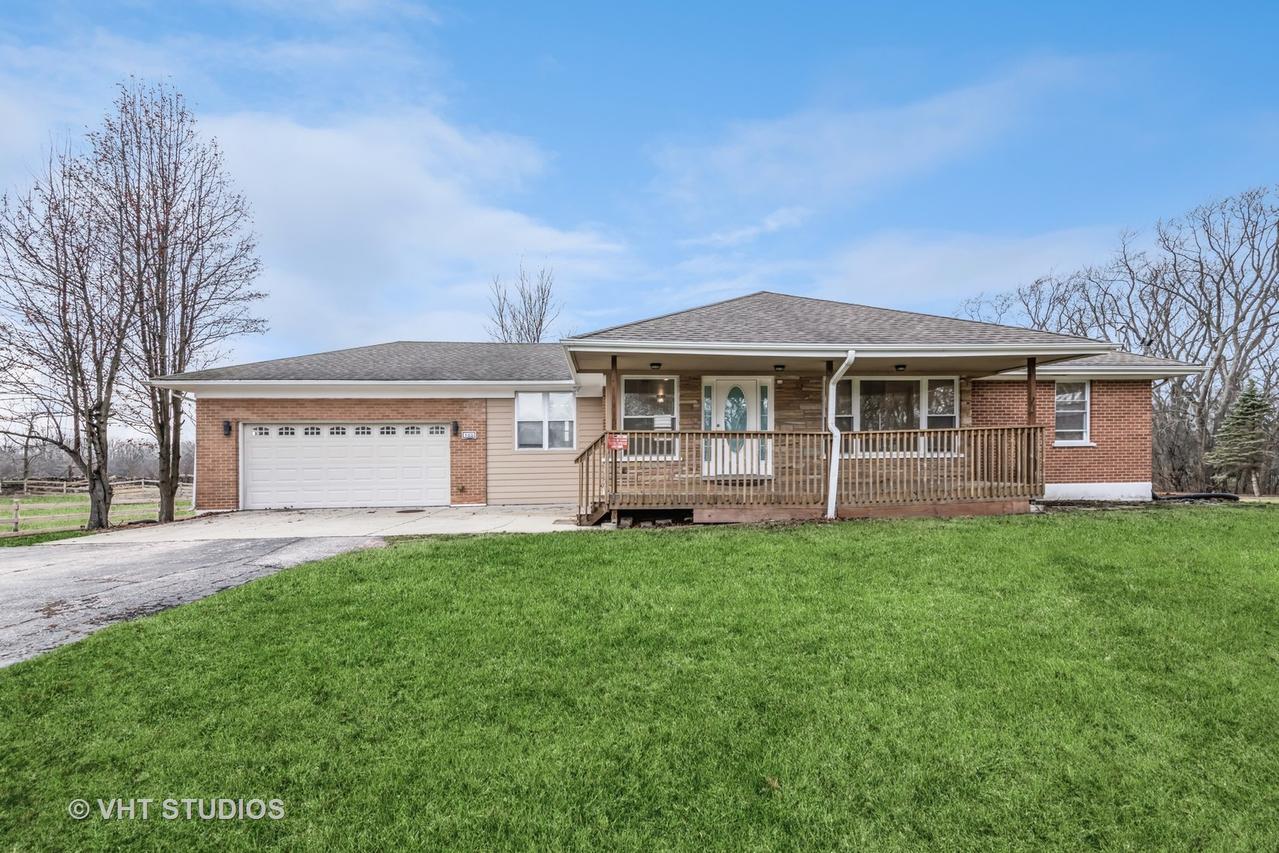 189 Old Sutton Rd., Barrington Hills, IL 60010