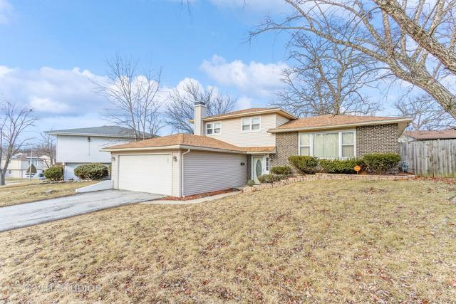 667 Sullivan Ln., University Park, IL 60484