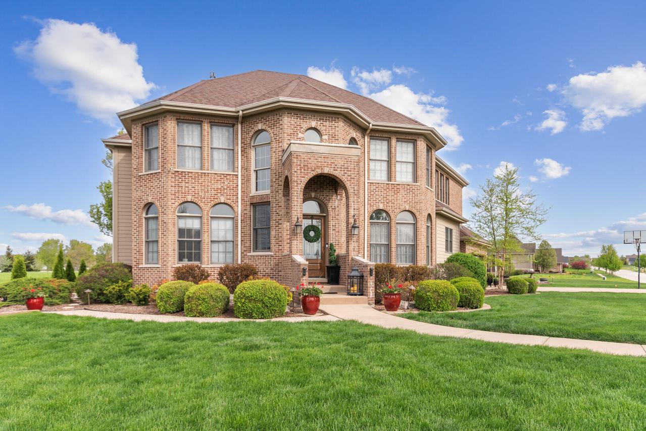 7659 Fairway Dr., Yorkville, IL 60560