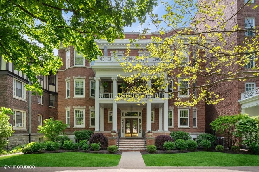 1629 Hinman Ave. #1S, Evanston, IL 60201