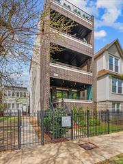 3414 N Seminary Ave. #1, Chicago, IL 60657