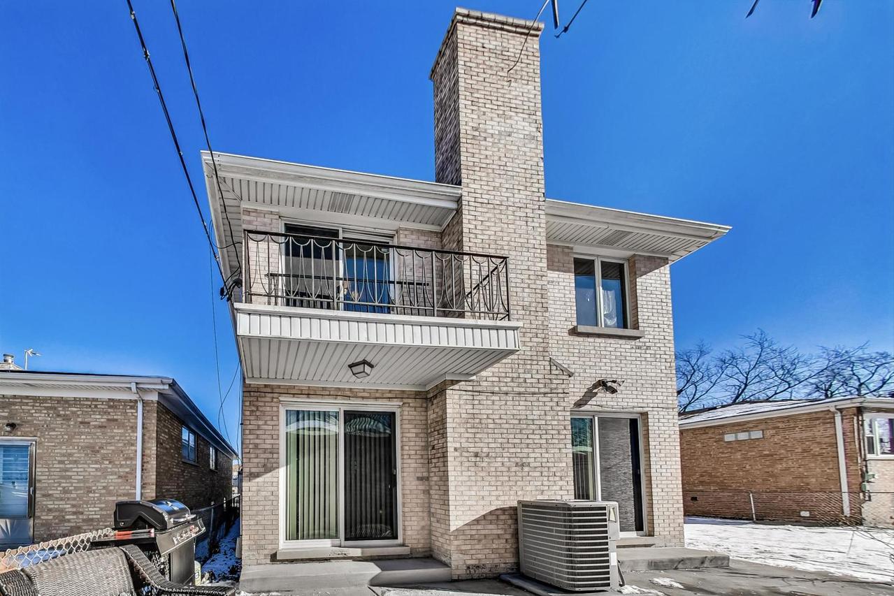 4238 N New England Ave., Harwood Heights, IL 60706