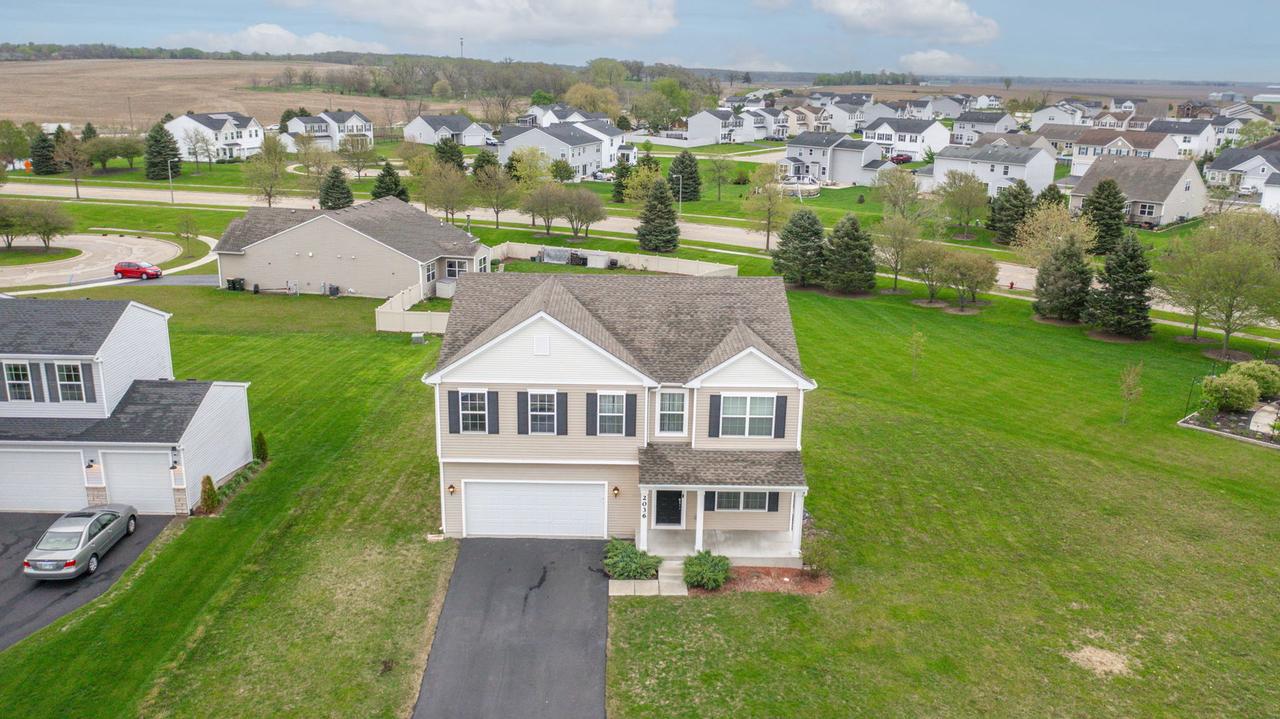 2036 Wren Rd., Yorkville, IL 60560
