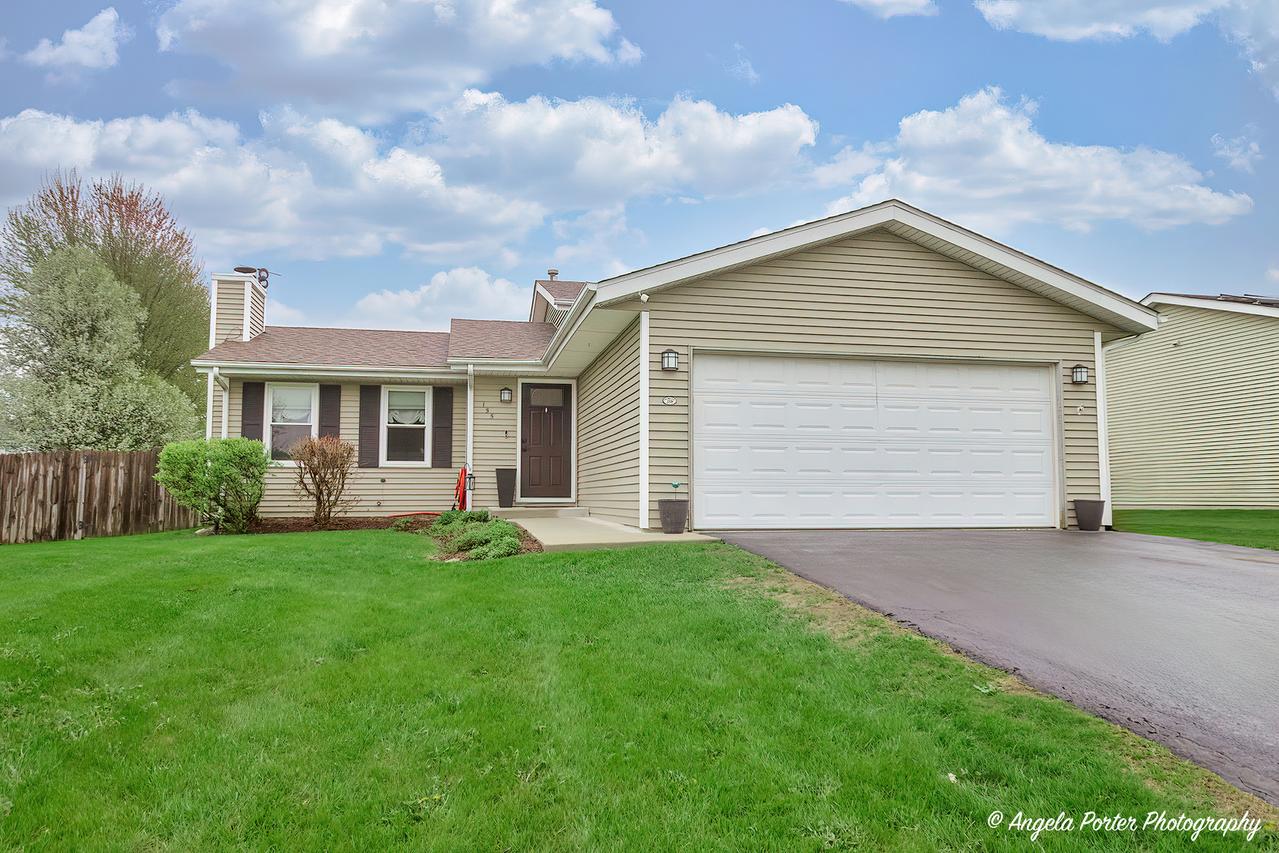 155 Shadowbrook Dr., Capron, IL 61012