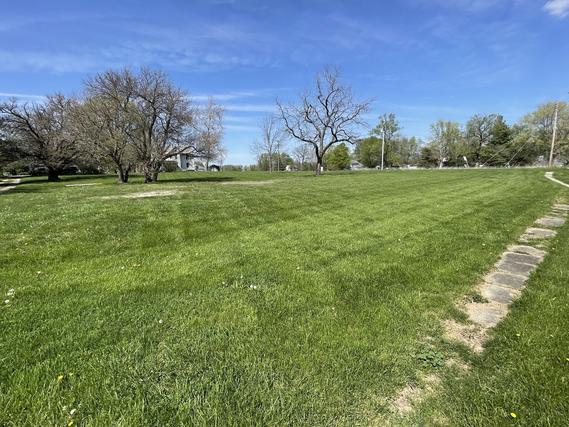 105 1st South St., Kappa, IL 61738