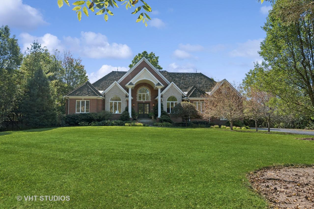 422 West County Line Rd., Barrington Hills, IL 60010