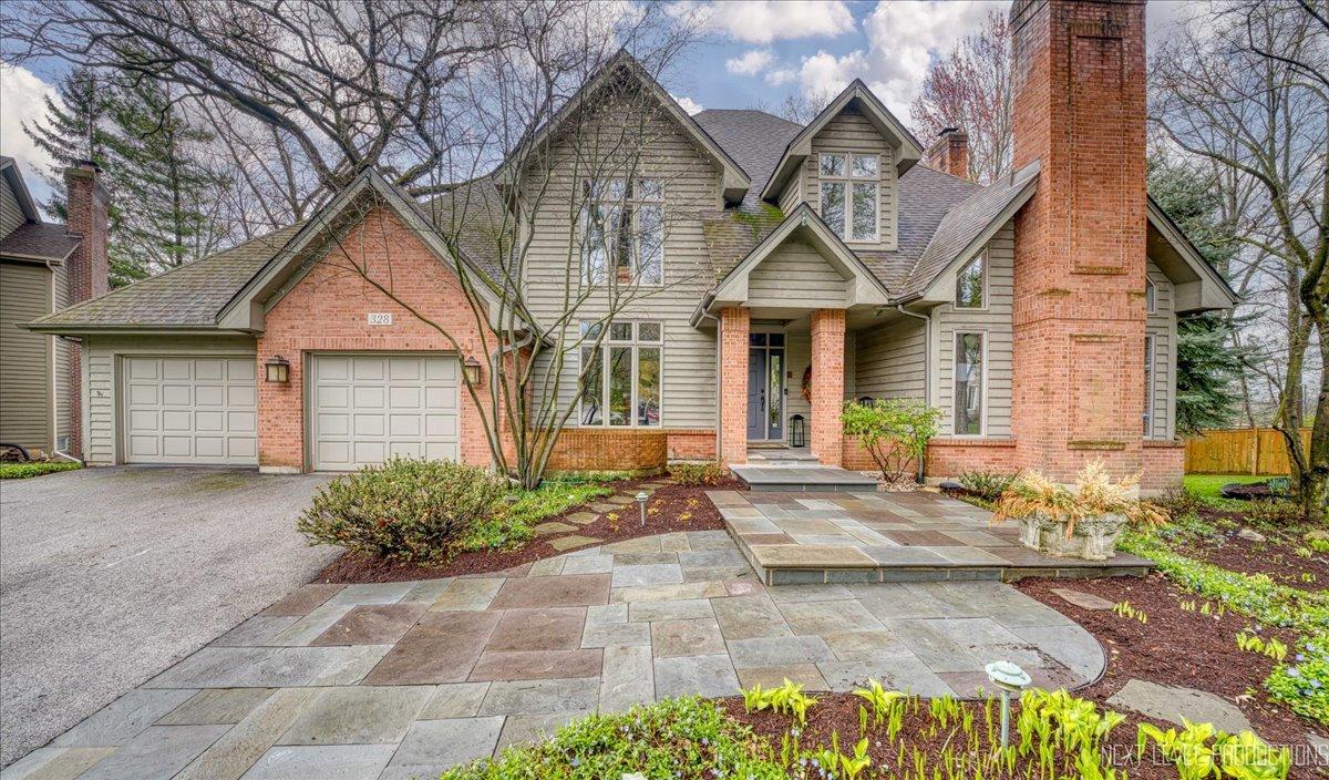 328 Royce Woods Ct., Naperville, IL 60565
