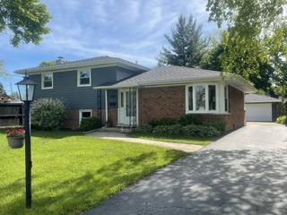 507 Kelly Ct., Lombard, IL 60148