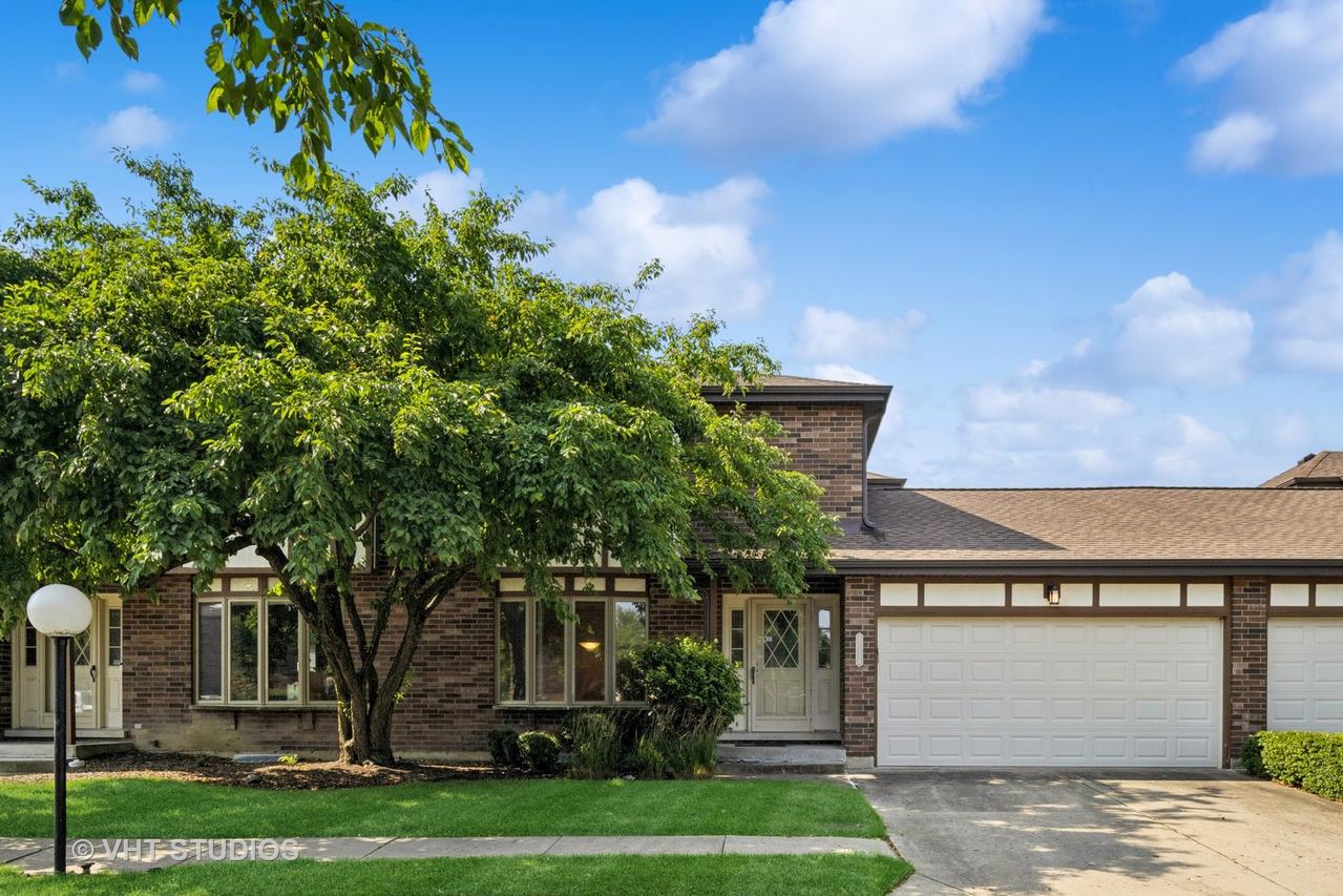 1785 Lakeview Dr. #B, Wheeling, IL 60090