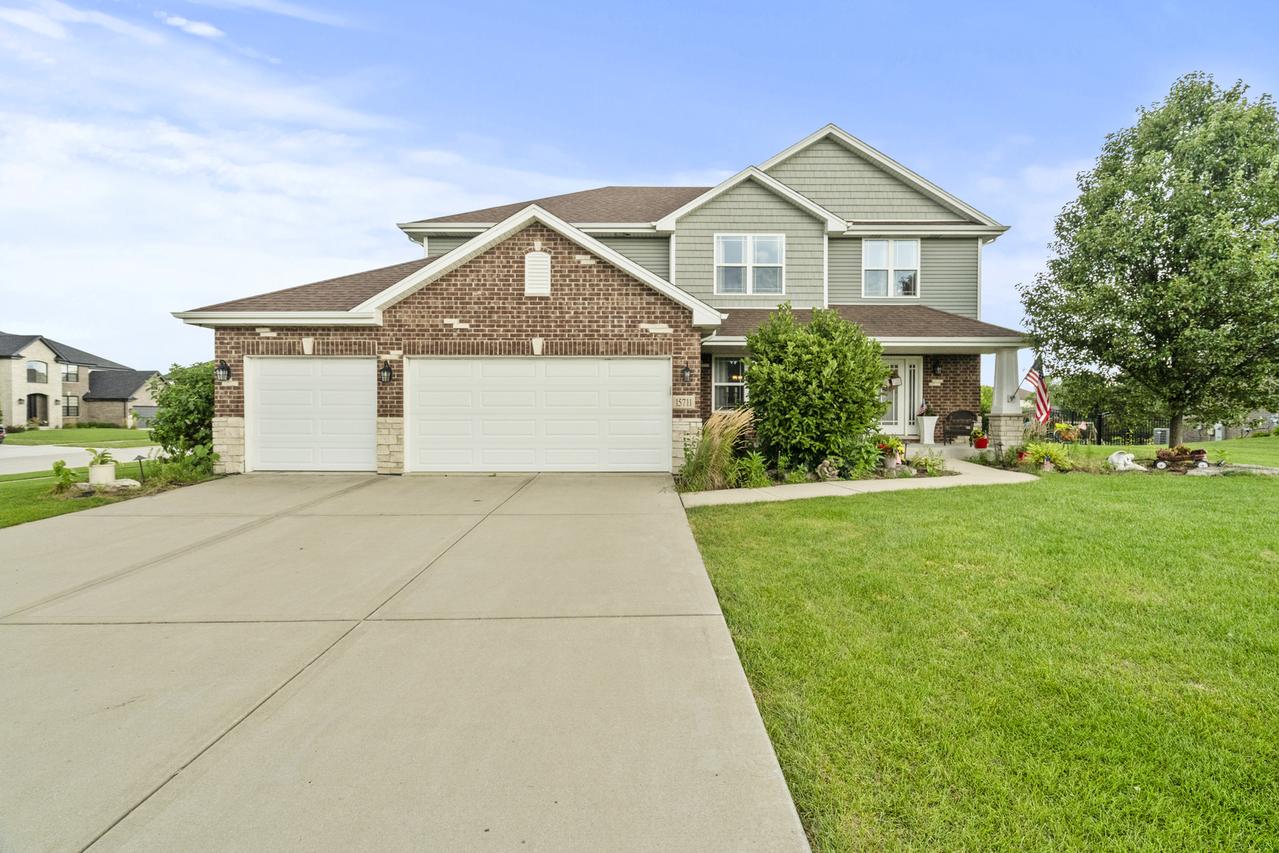 15711 Mueller Way, New Lenox, IL 60451