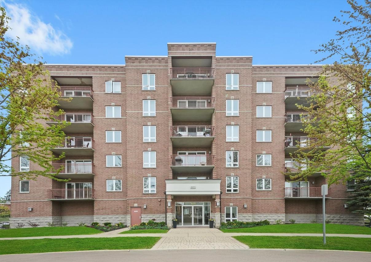 501 Alles St. #405, Des Plaines, IL 60016