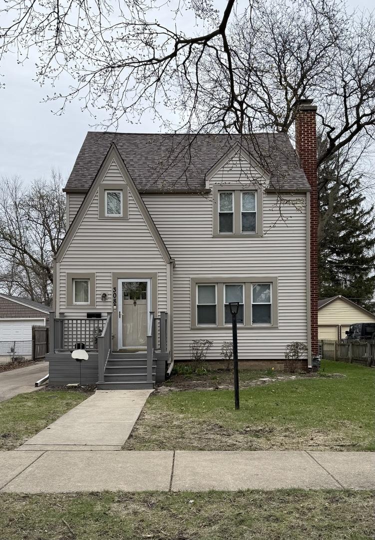 308 S Commonwealth Ave., Aurora, IL 60506