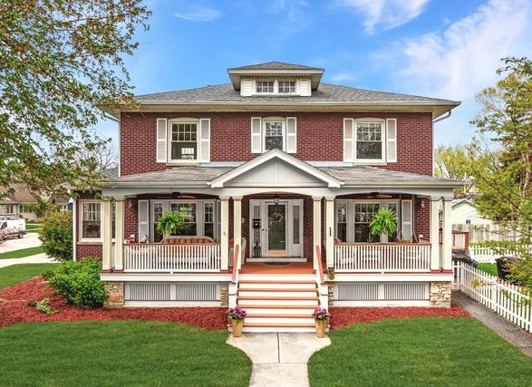 601 N Waiola Ave., La Grange Park, IL 60526