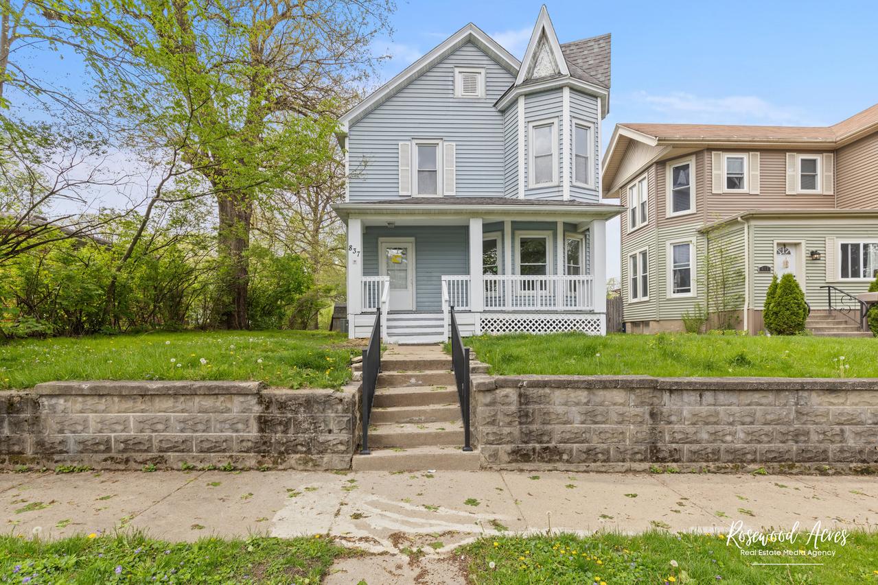837 S 4th Ave., Kankakee, IL 60901